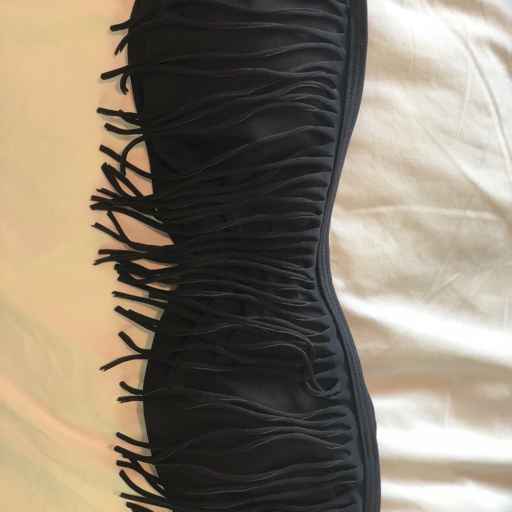 Black Bikini TOP - Picture 4 of 4
